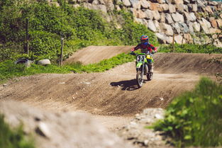 hth·华体会体育-全国青少年登山赛贵州赛段精彩刺激，青年登山活动